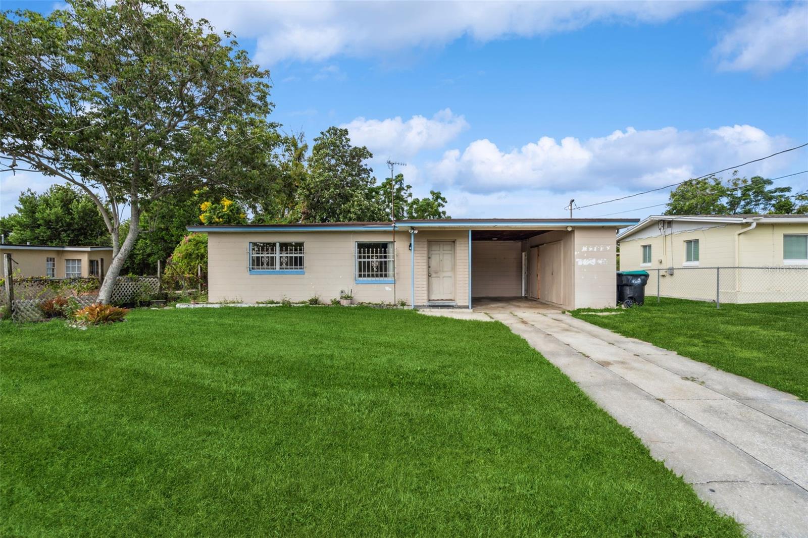 PINE HILLS SUB 11 - Residential Lease