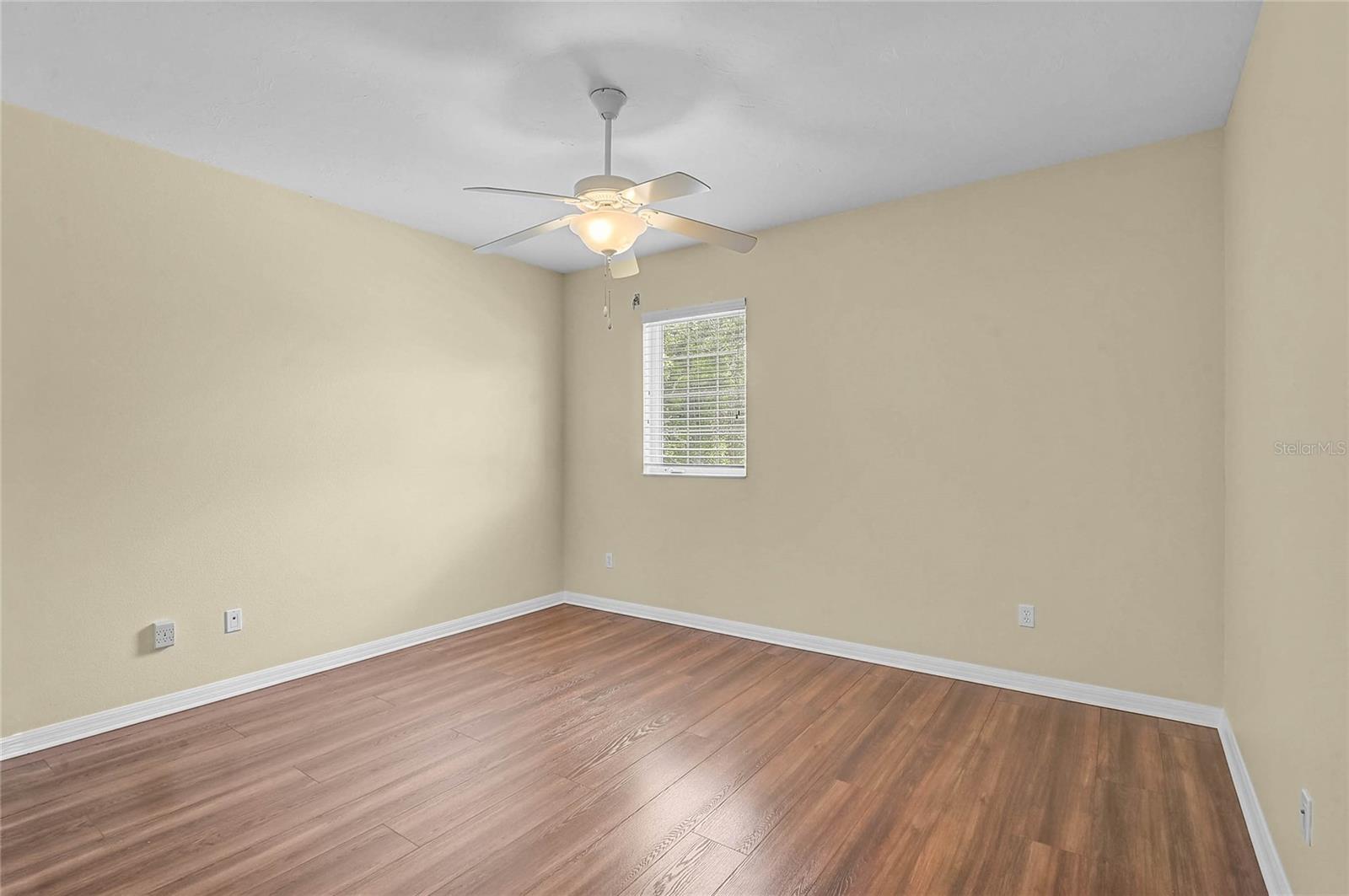 VENICE ACRES - Residential
