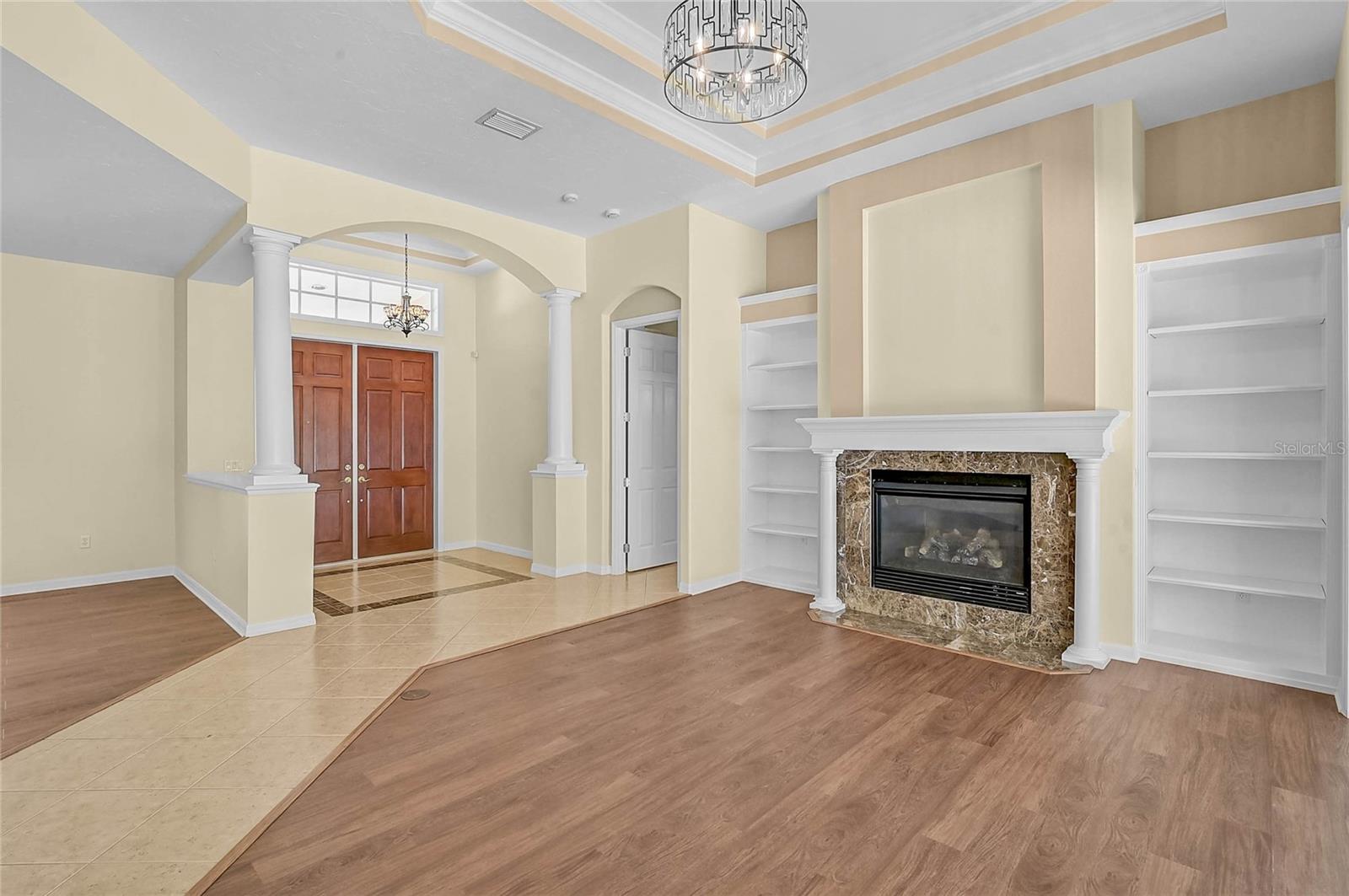VENICE ACRES - Residential