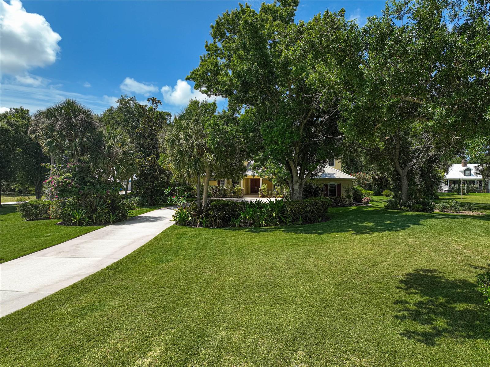 VENICE ACRES - Residential
