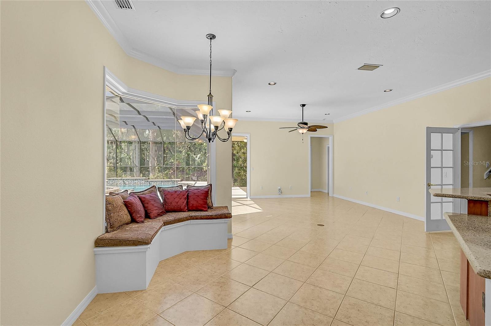 VENICE ACRES - Residential