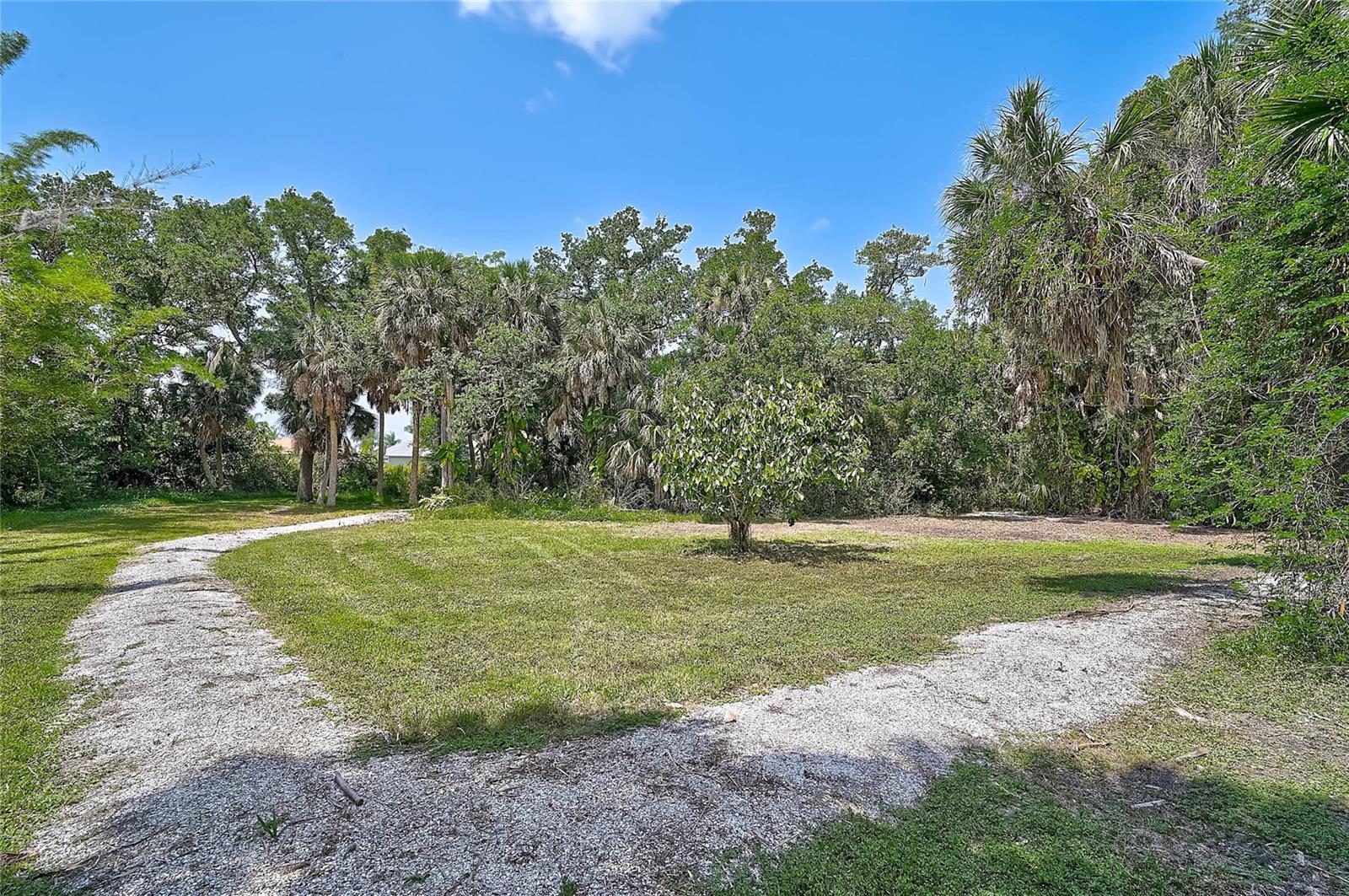 VENICE ACRES - Residential