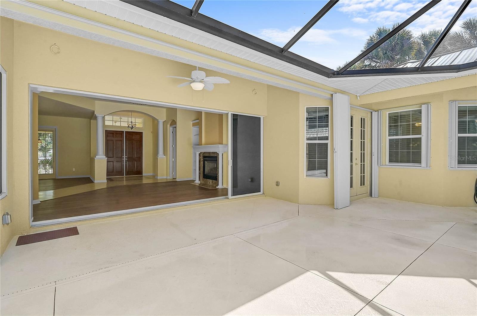 VENICE ACRES - Residential