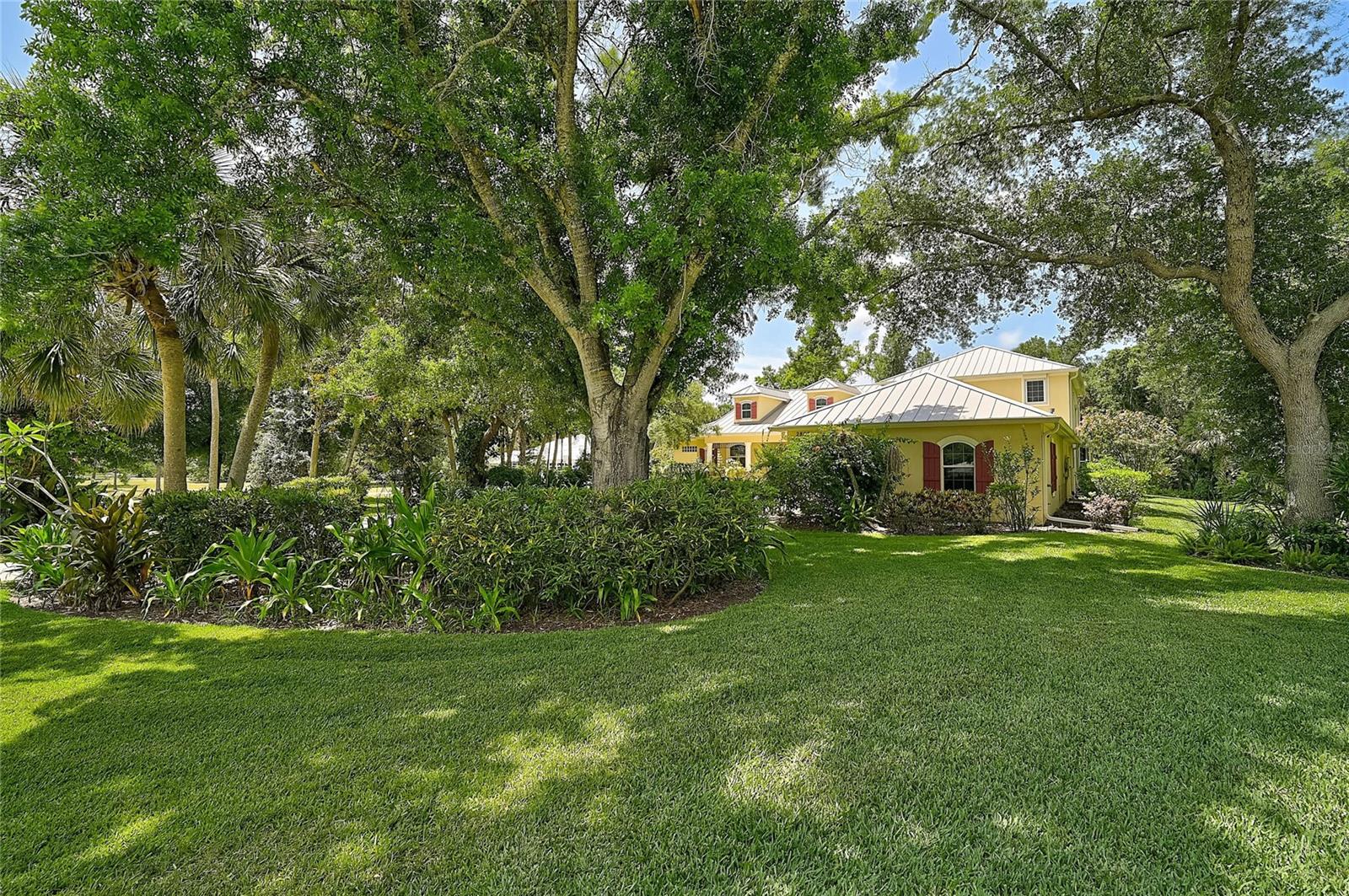 2806 NORWOOD LANE