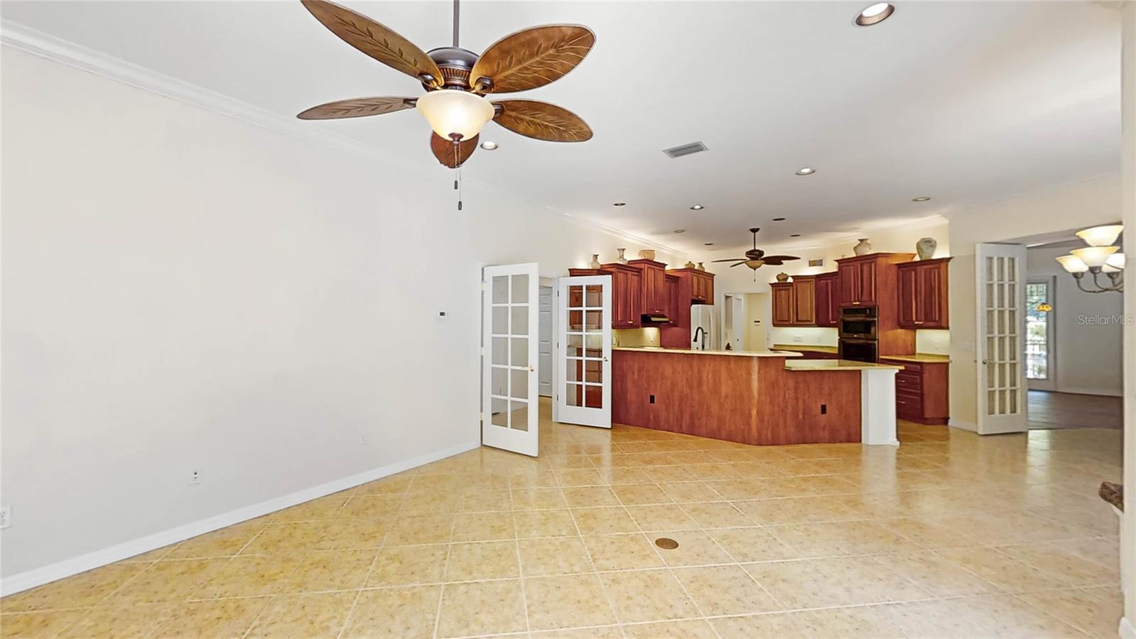 VENICE ACRES - Residential