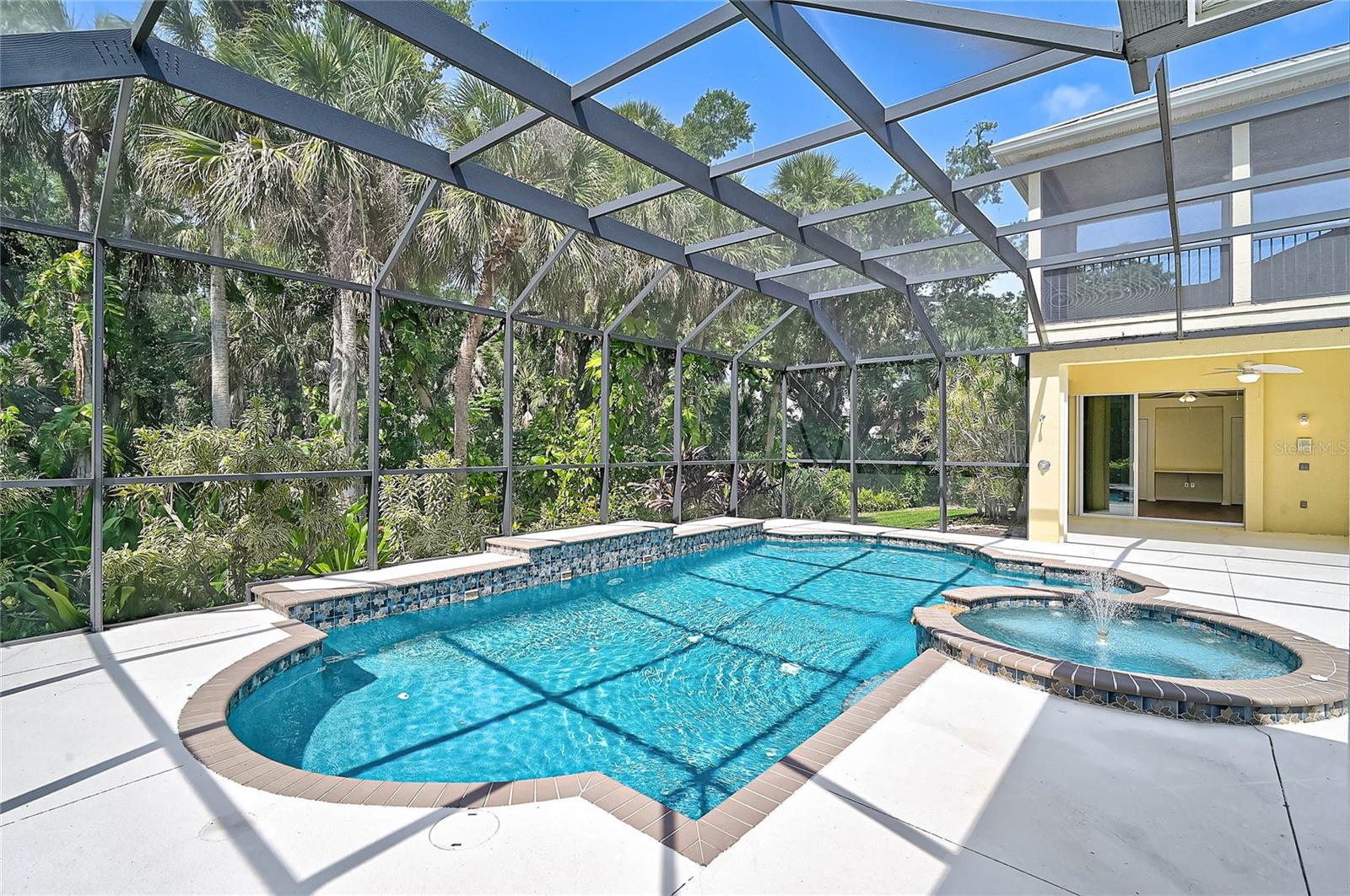 VENICE ACRES - Residential