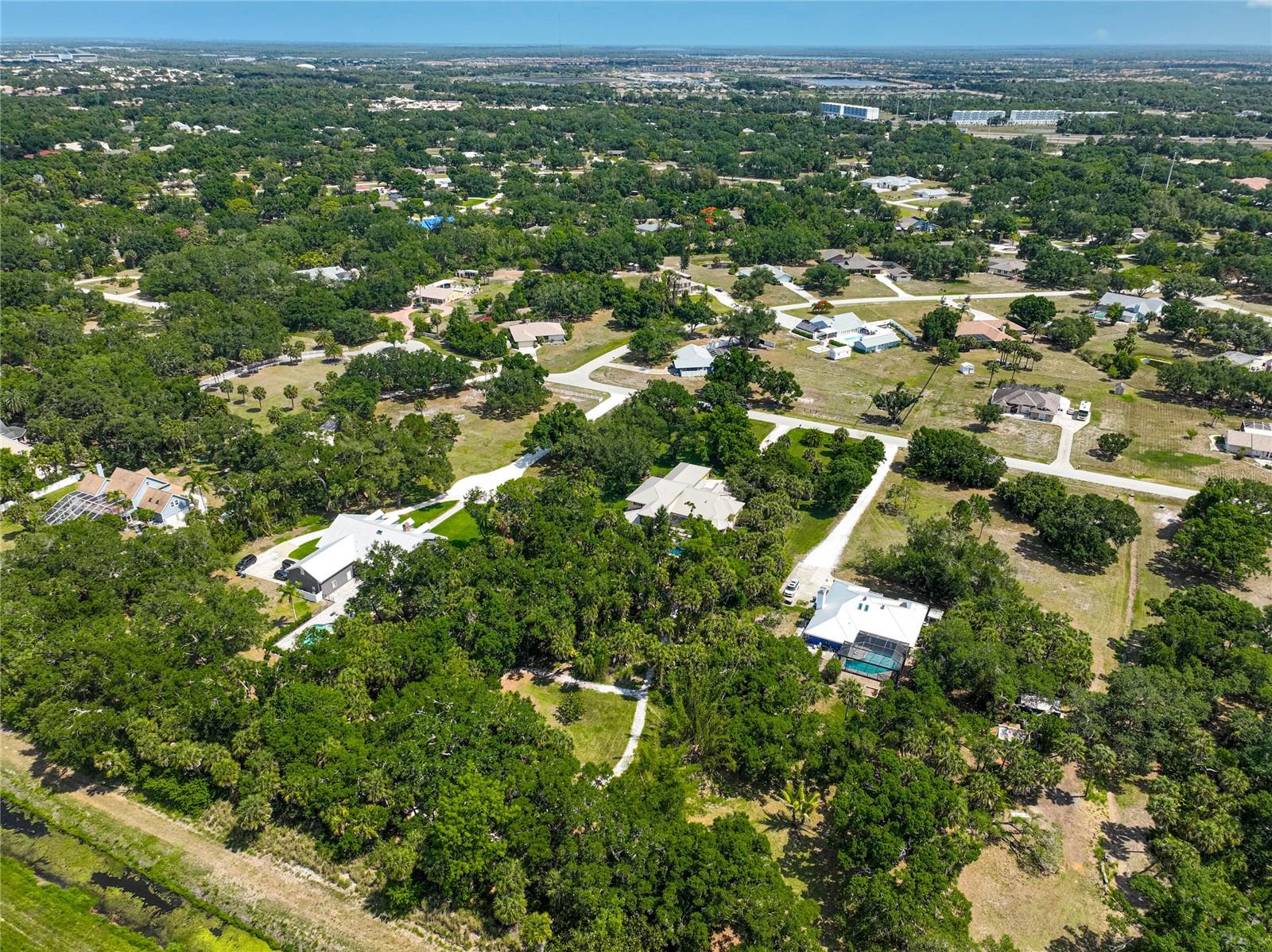 VENICE ACRES - Residential