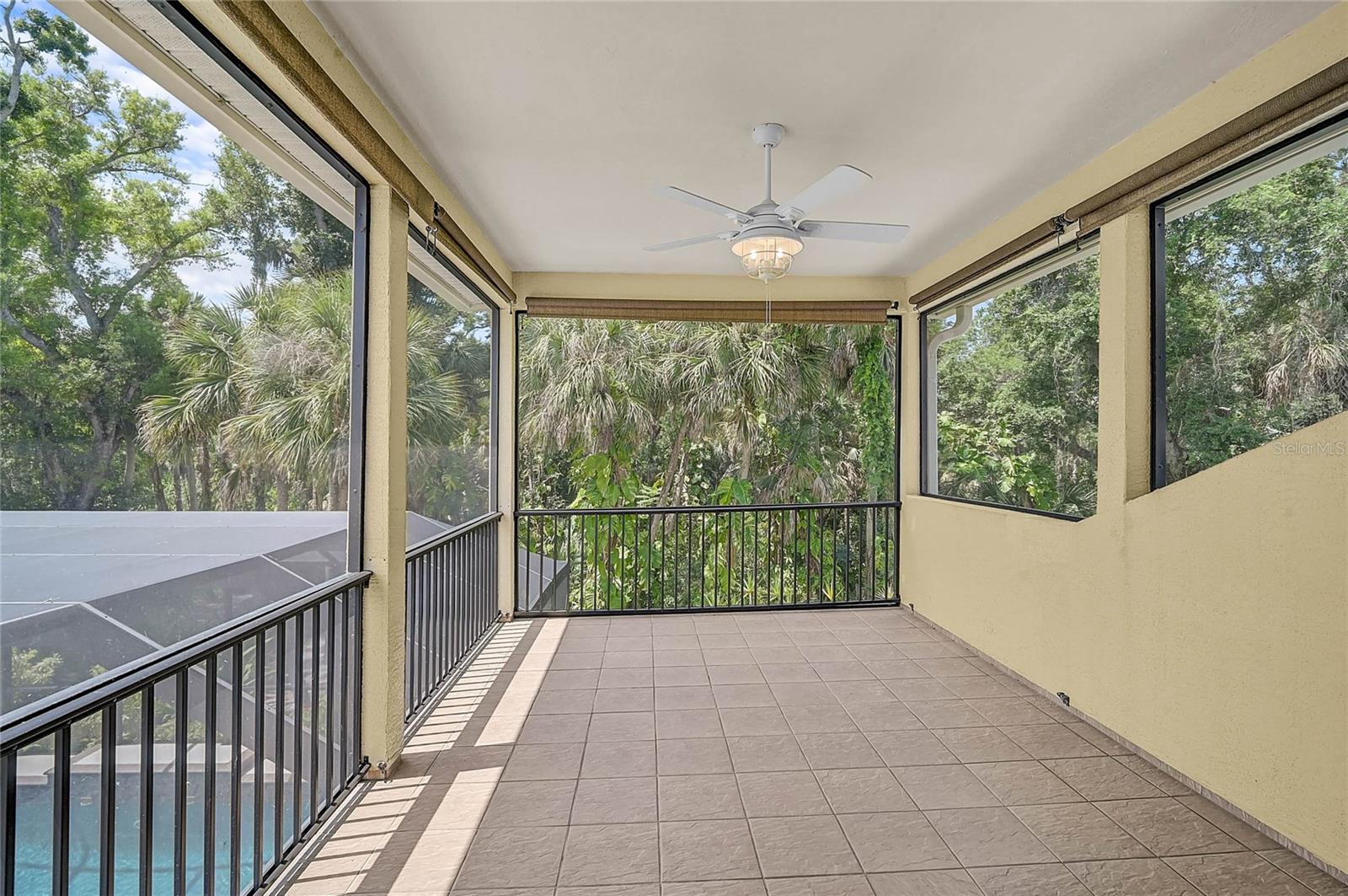 VENICE ACRES - Residential