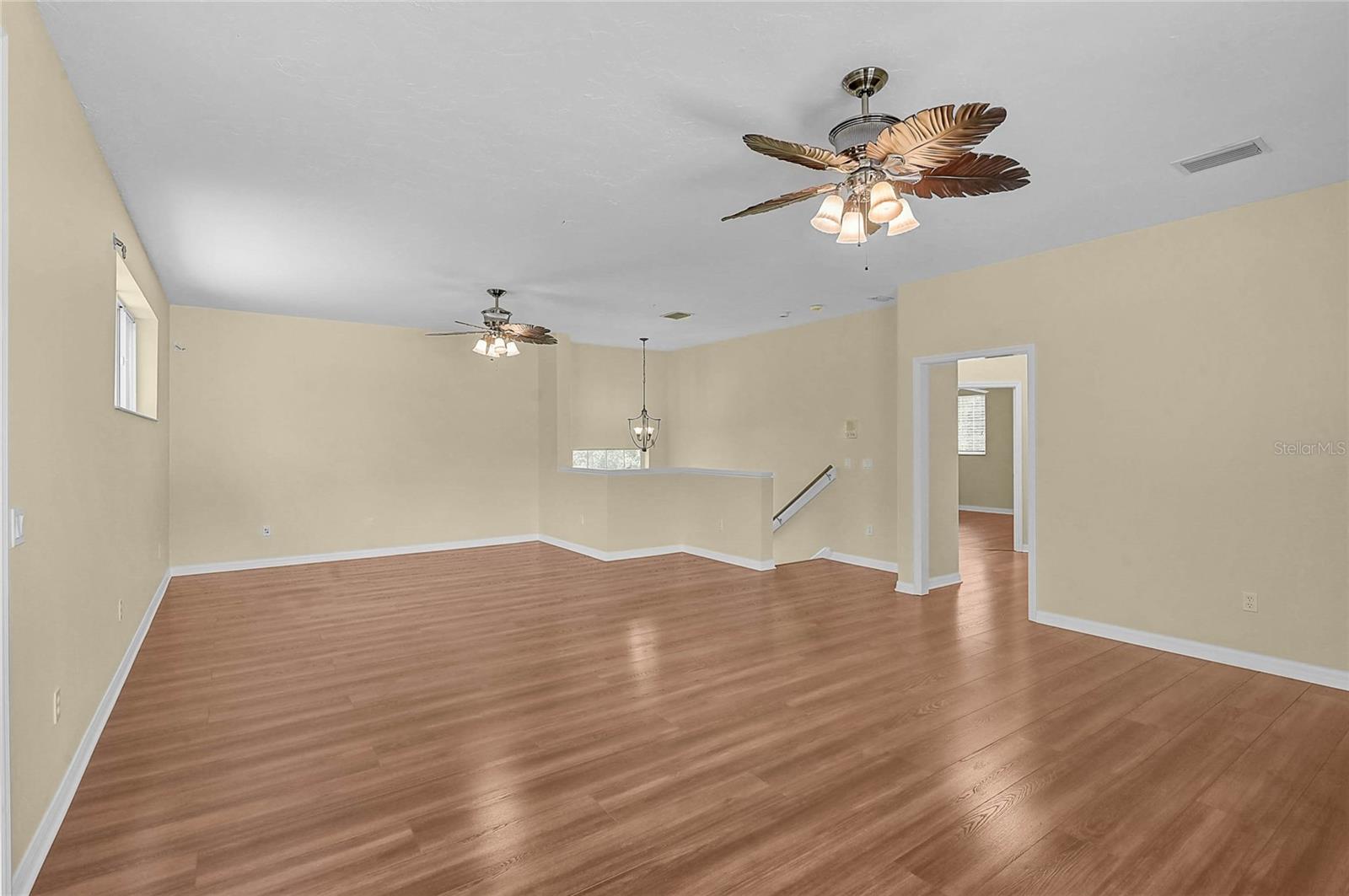 VENICE ACRES - Residential