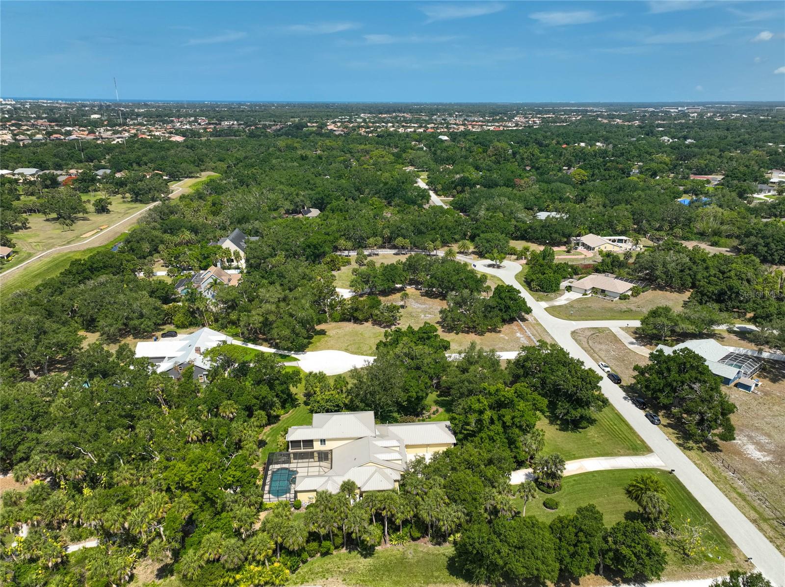 VENICE ACRES - Residential