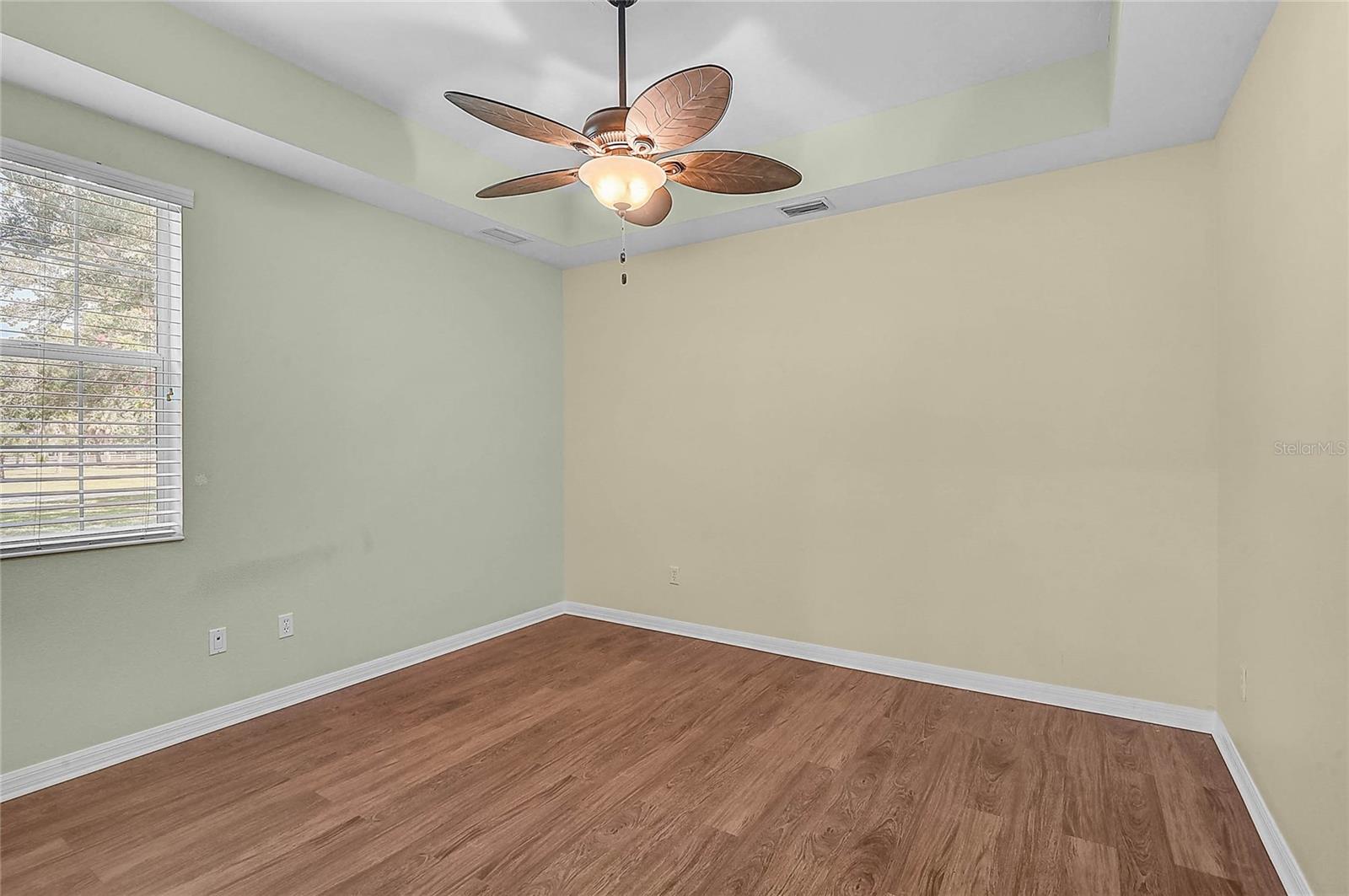 VENICE ACRES - Residential