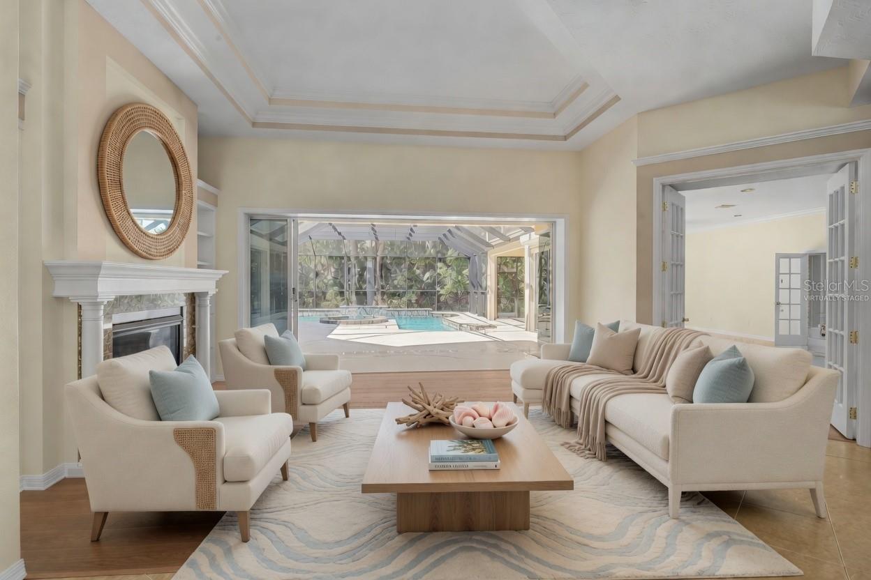 VENICE ACRES - Residential