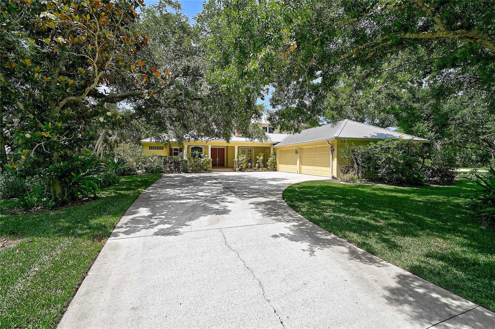 2806 NORWOOD LANE