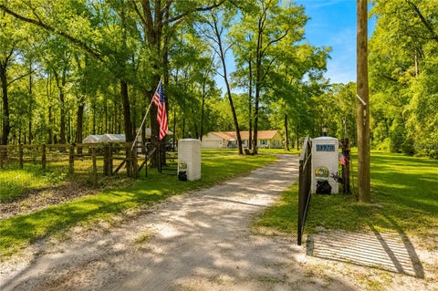 Tiny photo for 15970 NW 53rd Street, Morriston, FL 32668 (MLS # OM729329)