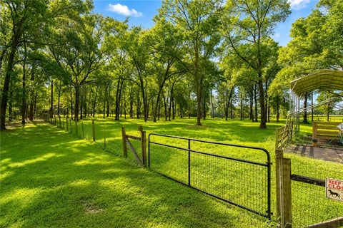 Tiny photo for 15970 NW 53rd Street, Morriston, FL 32668 (MLS # OM729329)