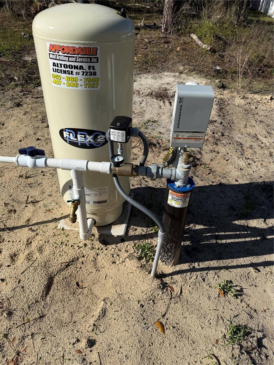 SILVER SPGS SHORES UN 42 - Residential