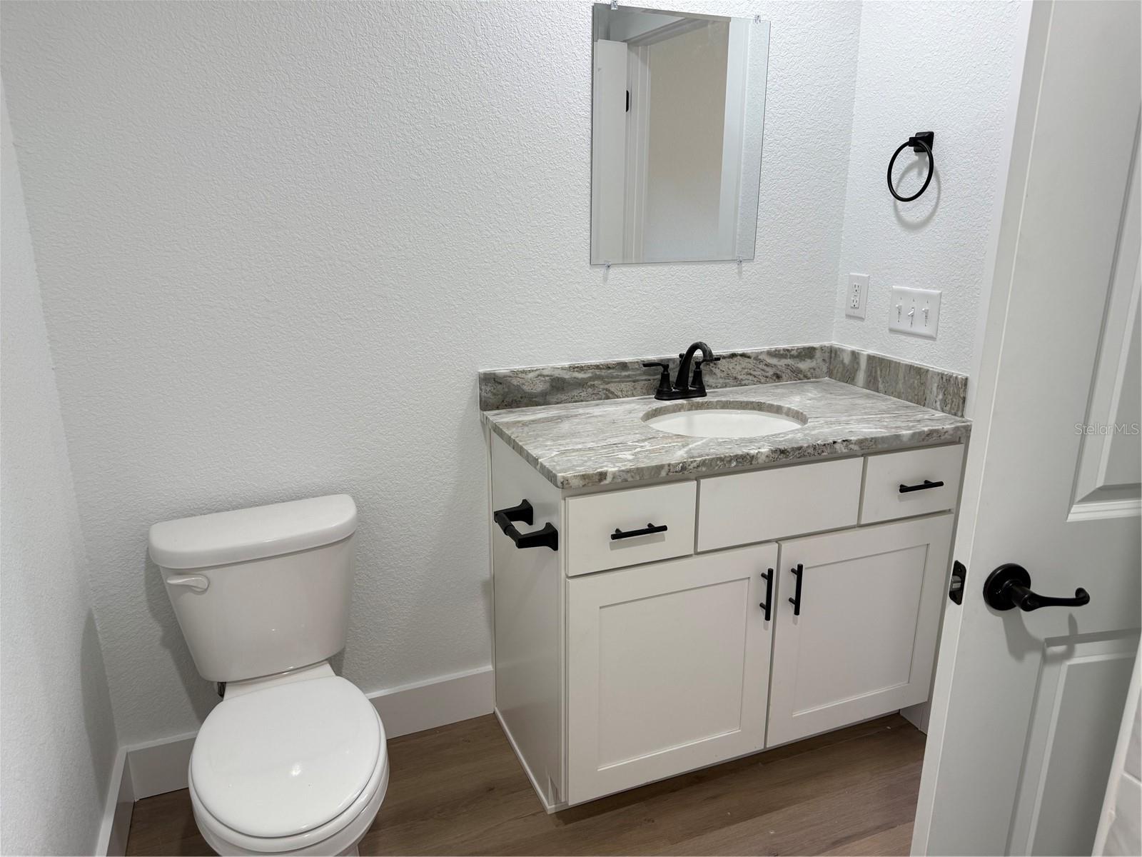 SILVER SPGS SHORES UN 42 - Residential