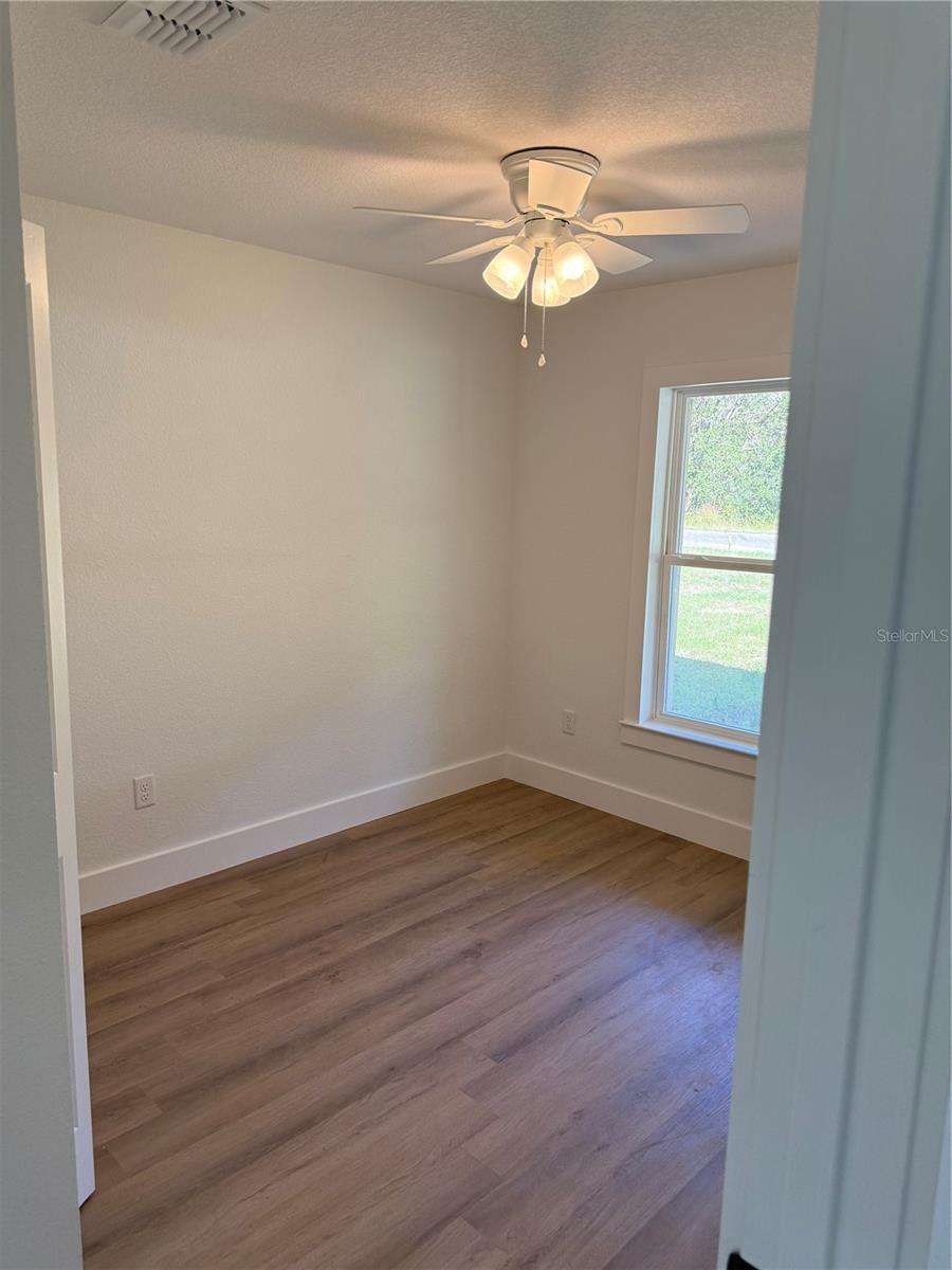 SILVER SPGS SHORES UN 42 - Residential