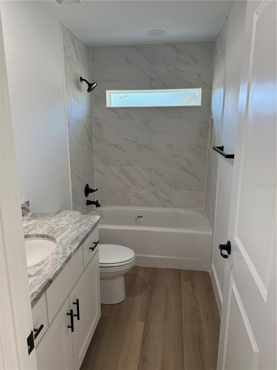 SILVER SPGS SHORES UN 42 - Residential