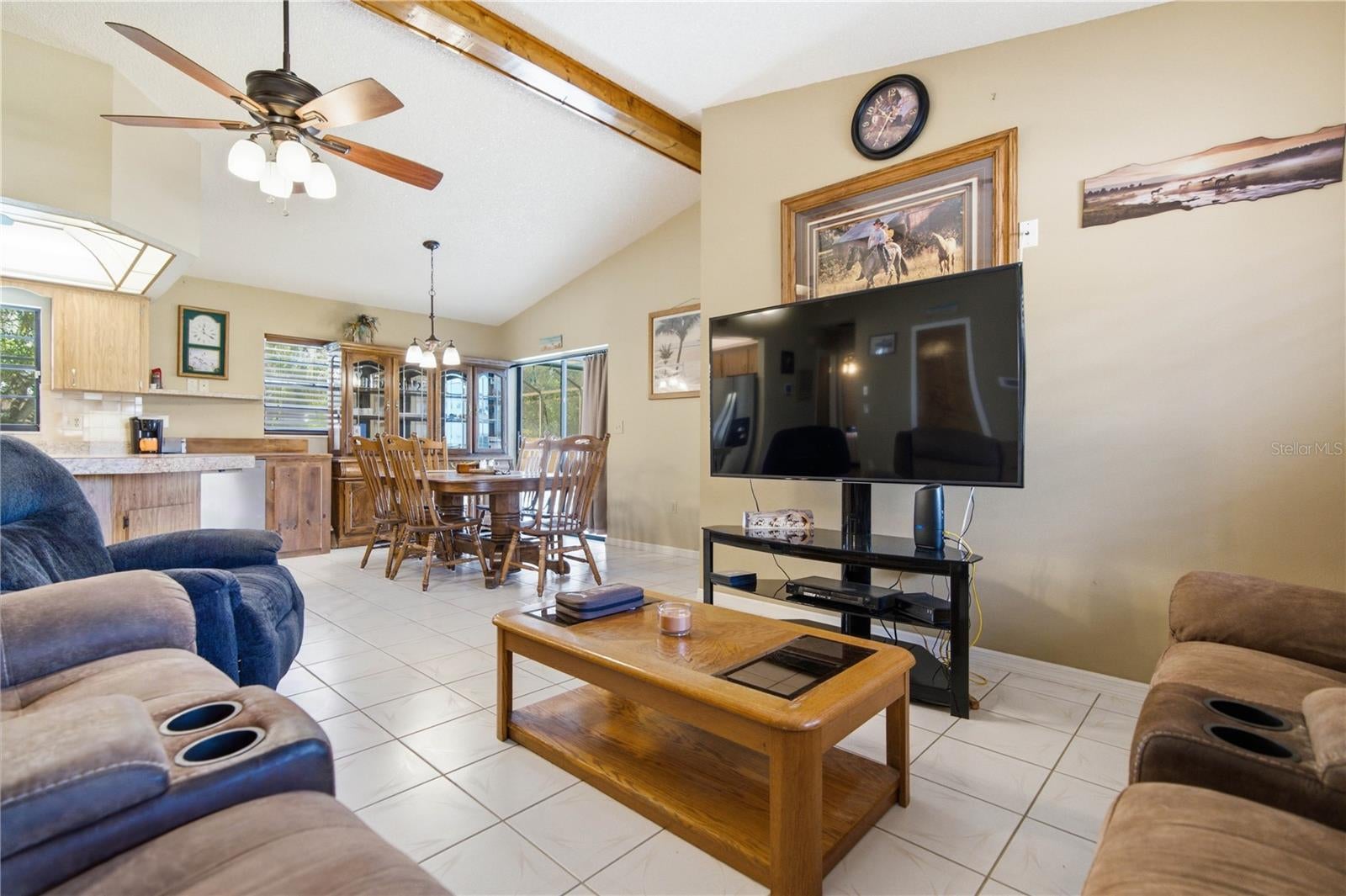 11423 LINDEN DRIVE