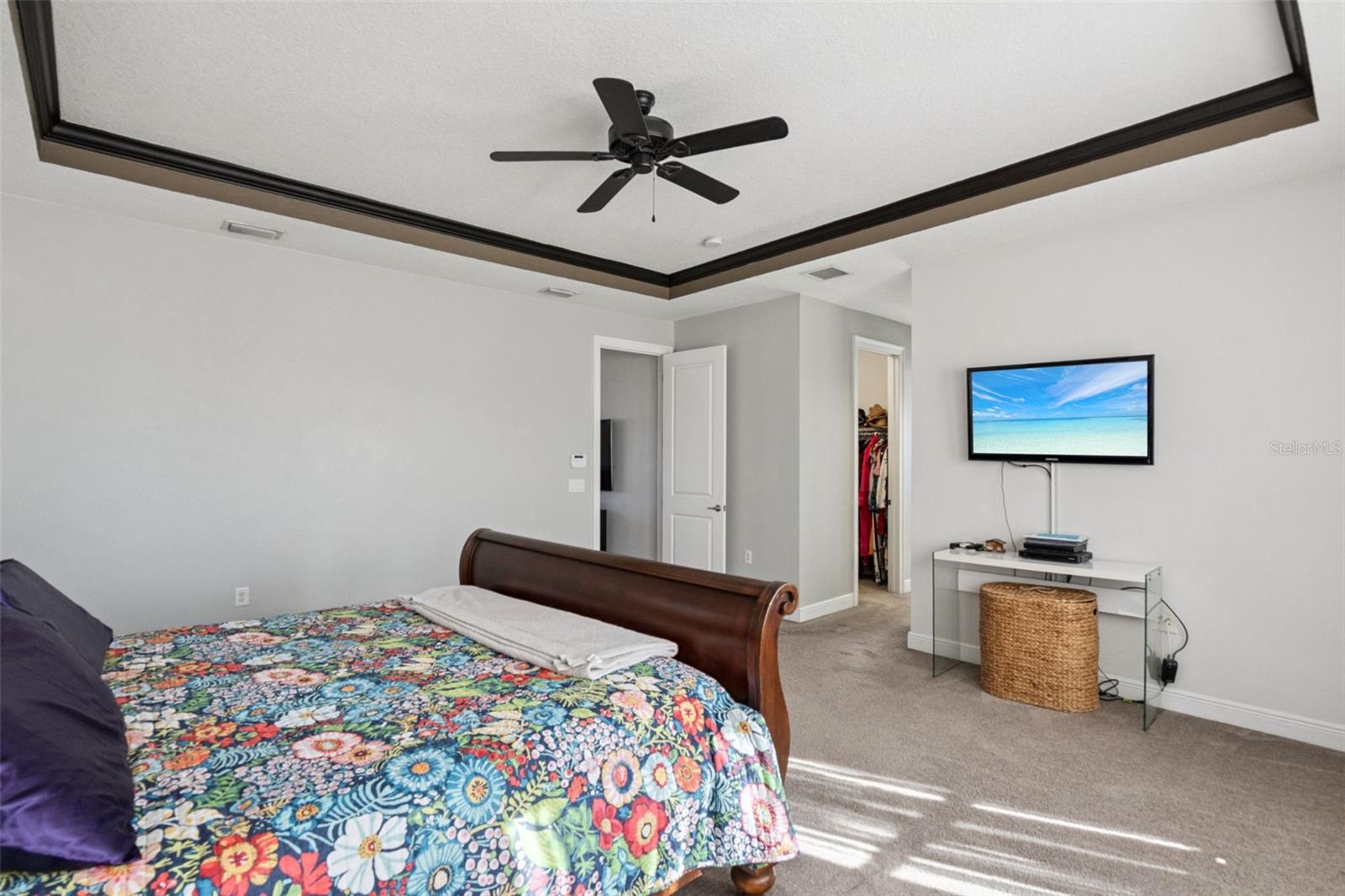 LAKESHORE PRESERVE - Residential