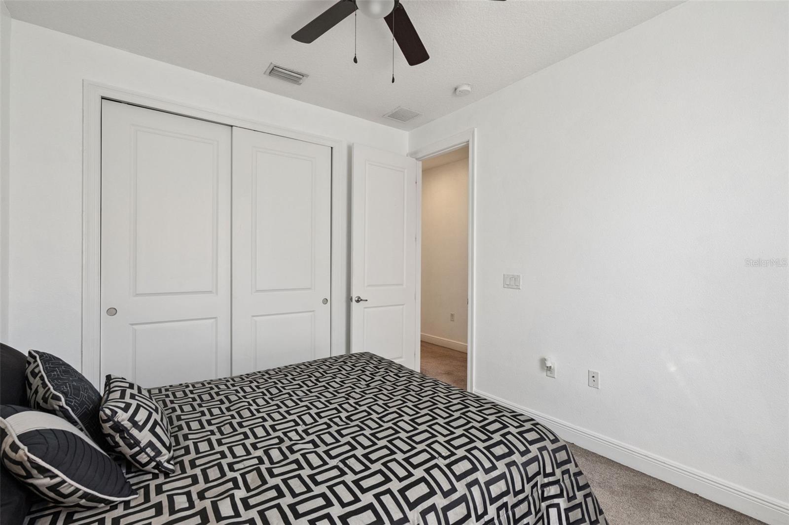 LAKESHORE PRESERVE - Residential