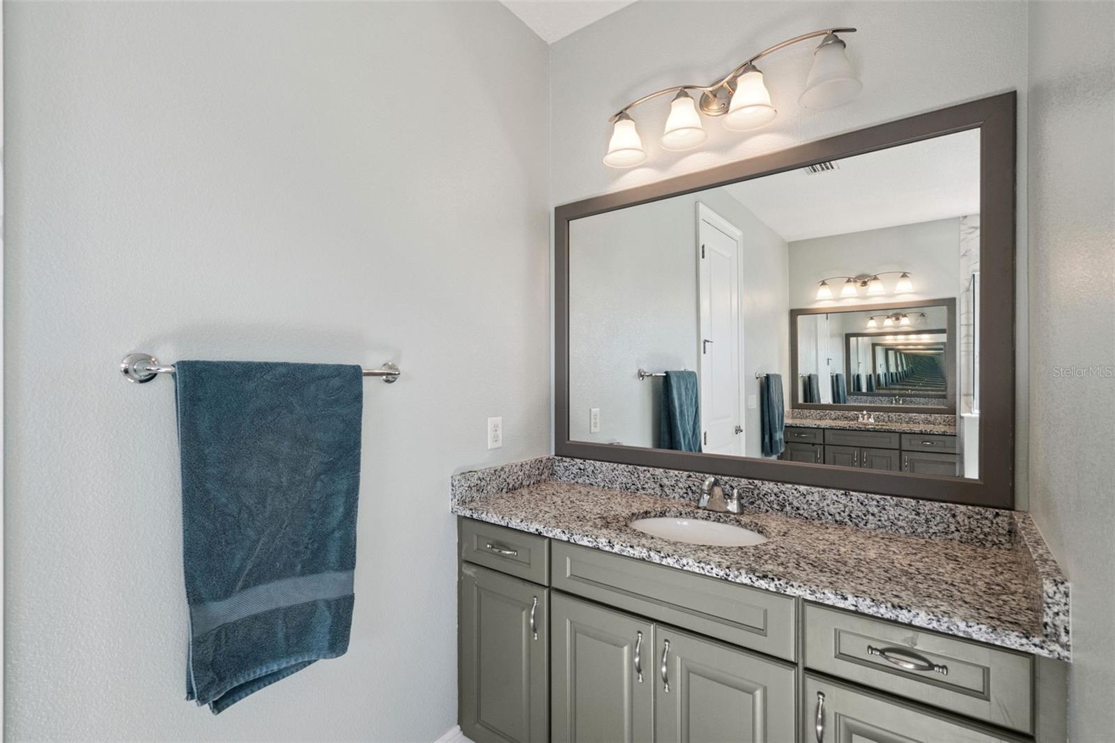 LAKESHORE PRESERVE - Residential