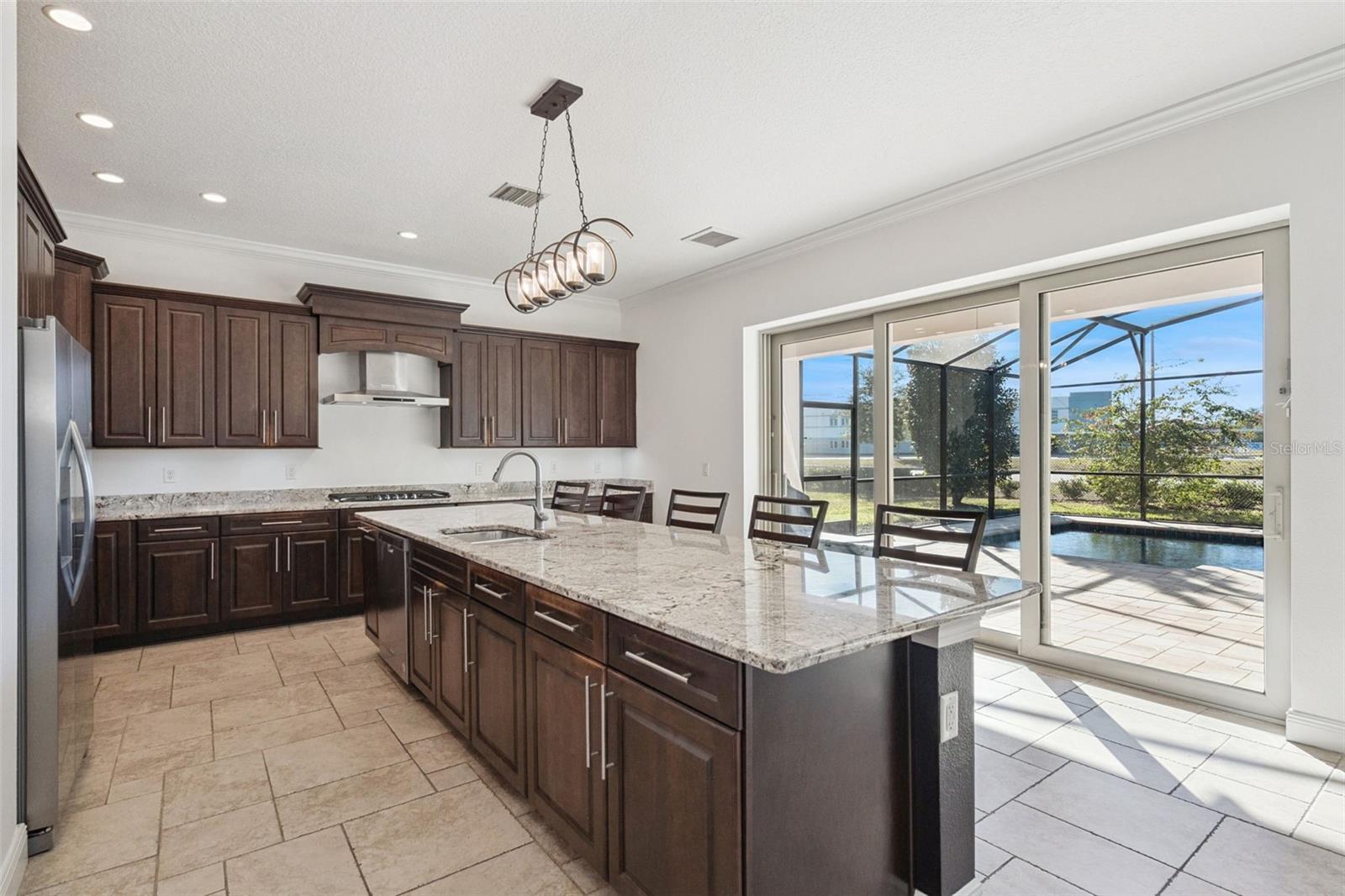 LAKESHORE PRESERVE - Residential