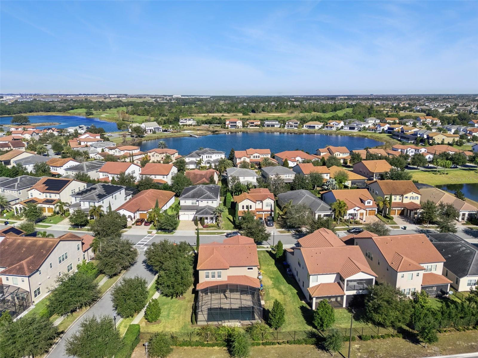 LAKESHORE PRESERVE - Residential