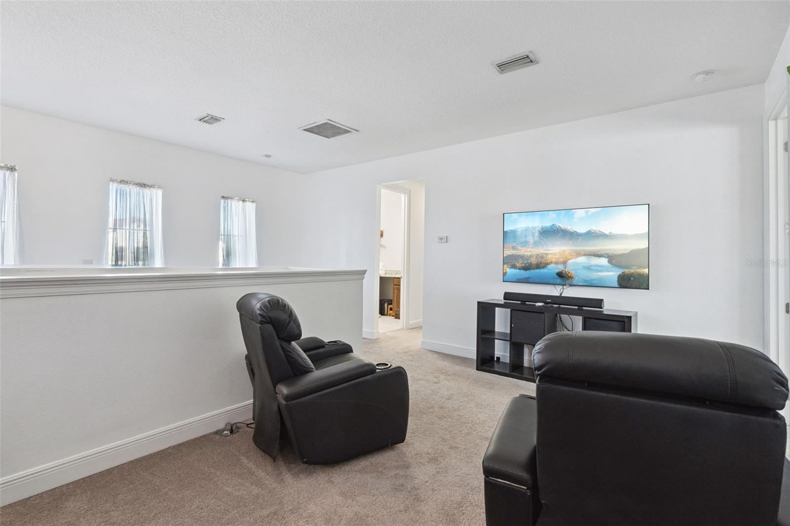 LAKESHORE PRESERVE - Residential