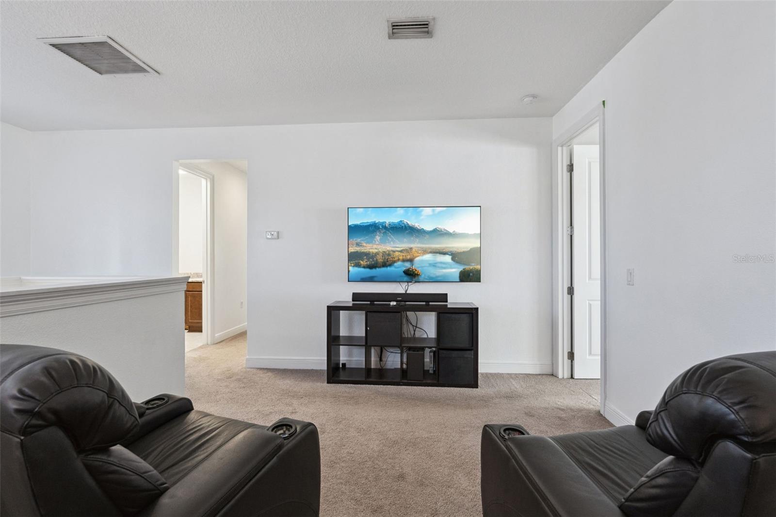 LAKESHORE PRESERVE - Residential