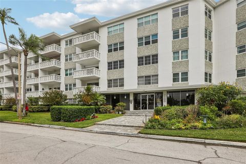 Photo of 1100 N Shore Drive NE #304, St Petersburg, FL 33701 (MLS # TB8469438)