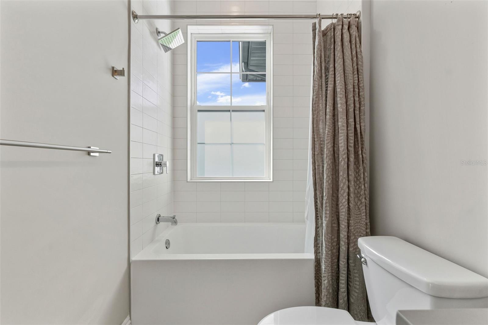 DAVIS ISLANDS PB10 PG52 TO 57 - Residential