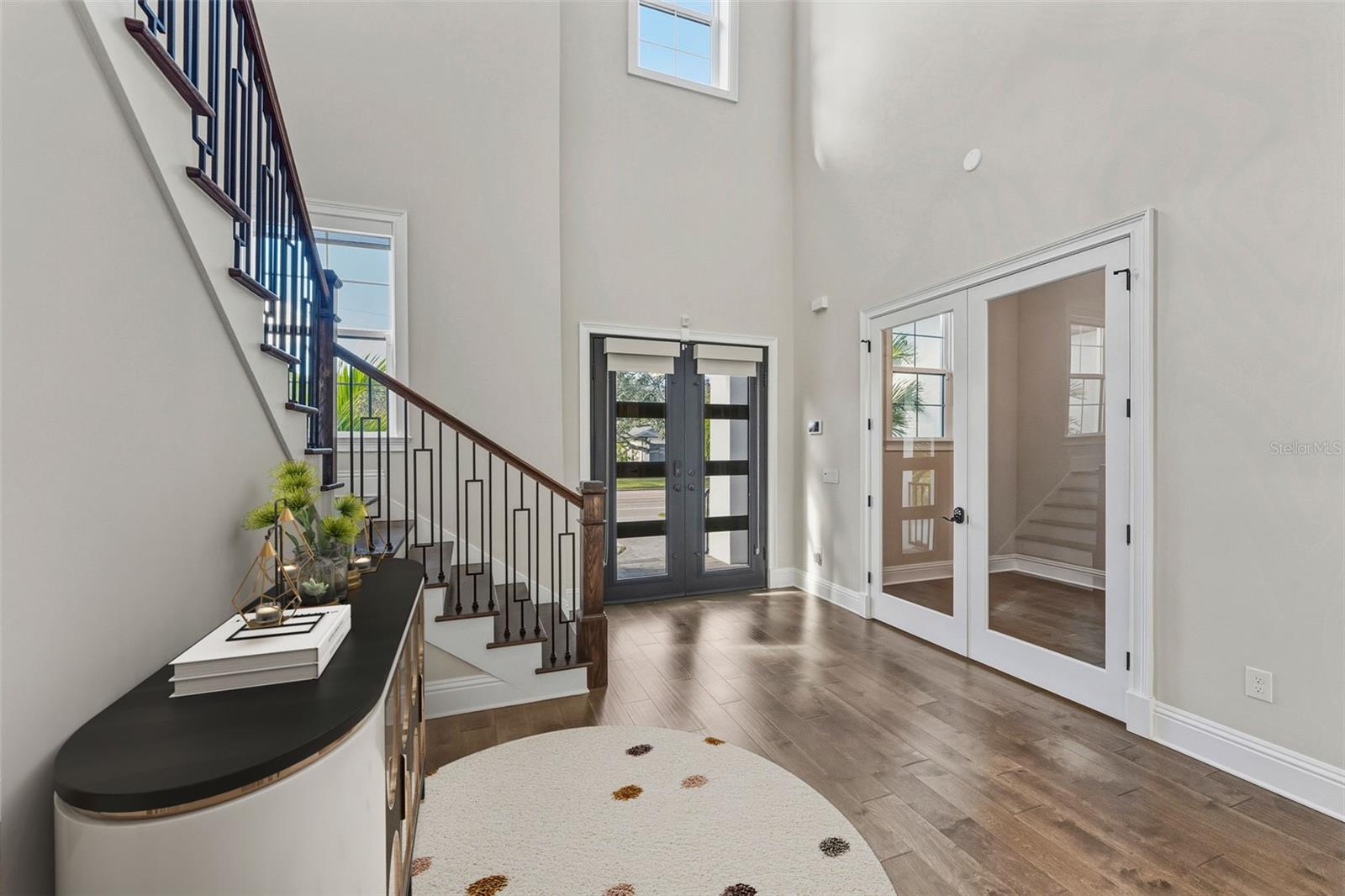 DAVIS ISLANDS PB10 PG52 TO 57 - Residential