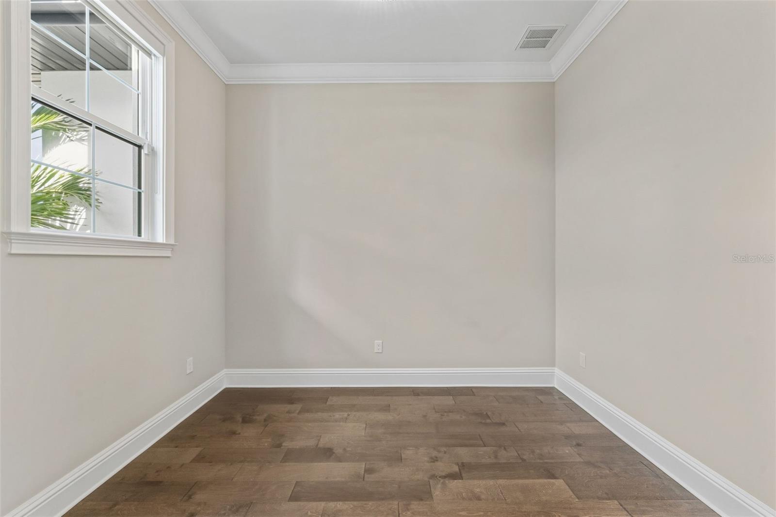 DAVIS ISLANDS PB10 PG52 TO 57 - Residential