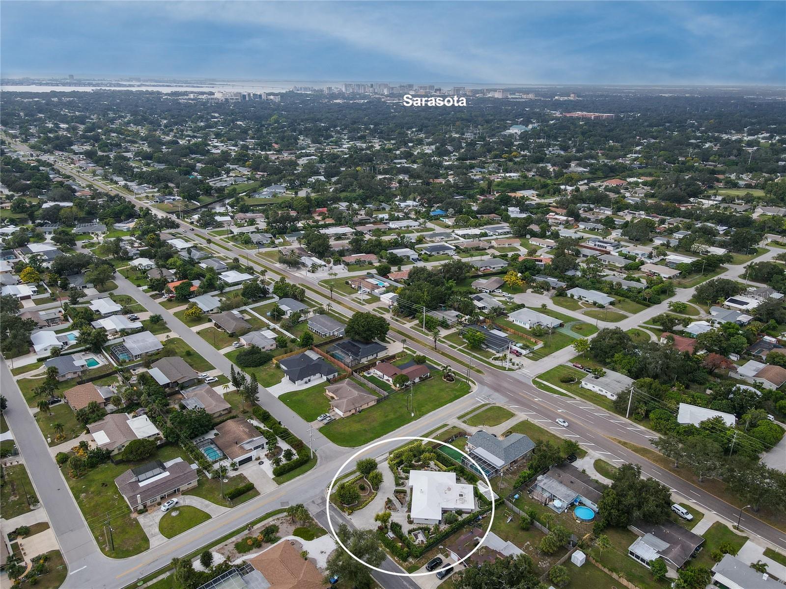 SOUTH GATE MANOR - Residential