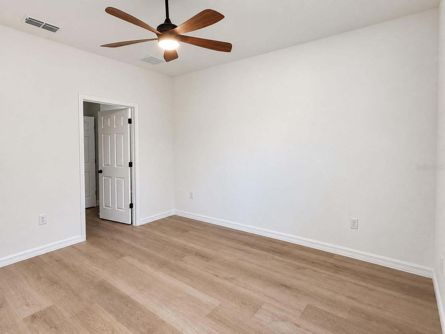 12 BAHIA PASS DR