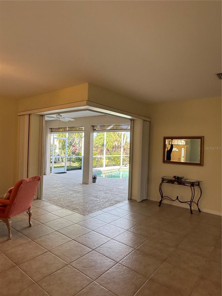 BOBCAT TRAIL - Residential