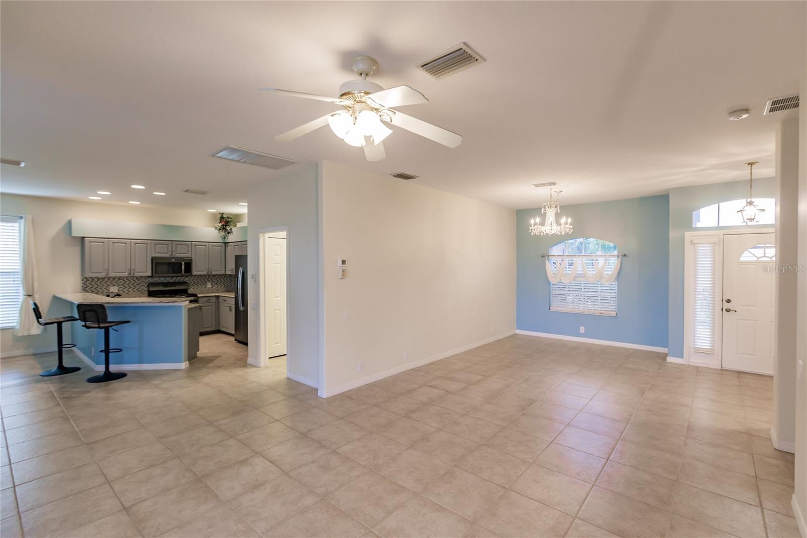 BOBCAT TRAIL - Residential