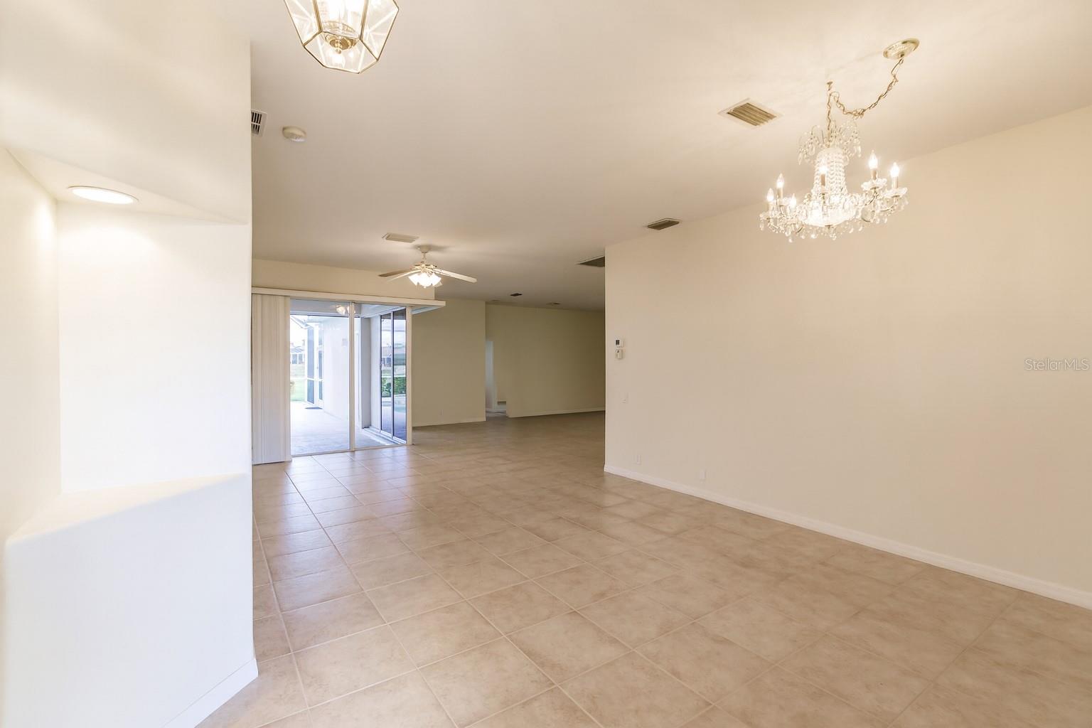 BOBCAT TRAIL - Residential