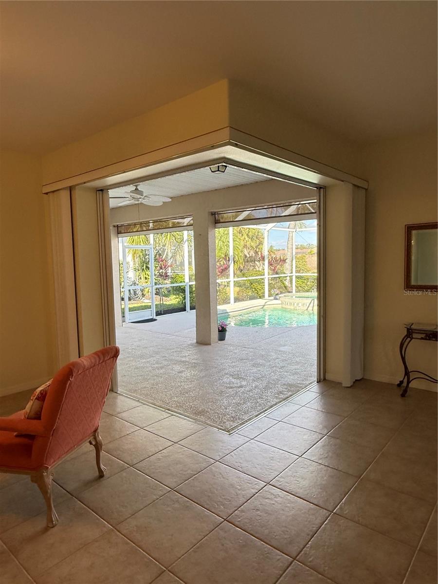 BOBCAT TRAIL - Residential