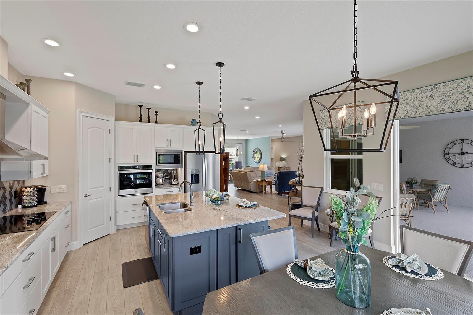 HARBOR HILLS - Residential