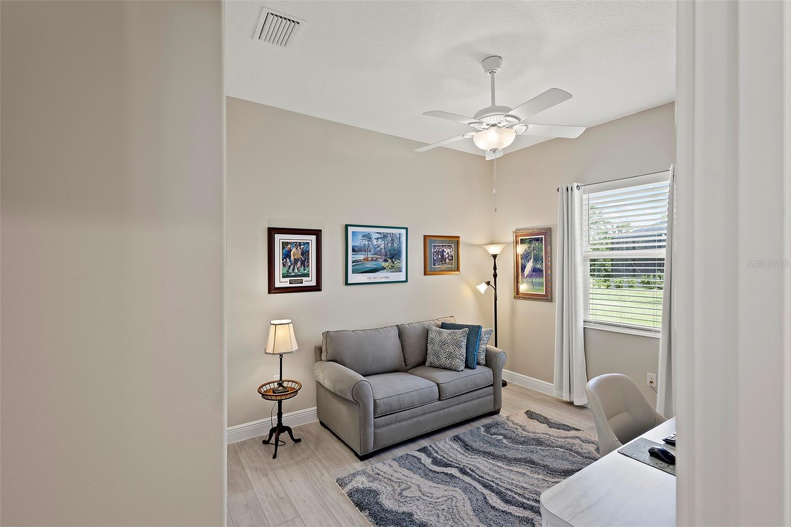 HARBOR HILLS - Residential