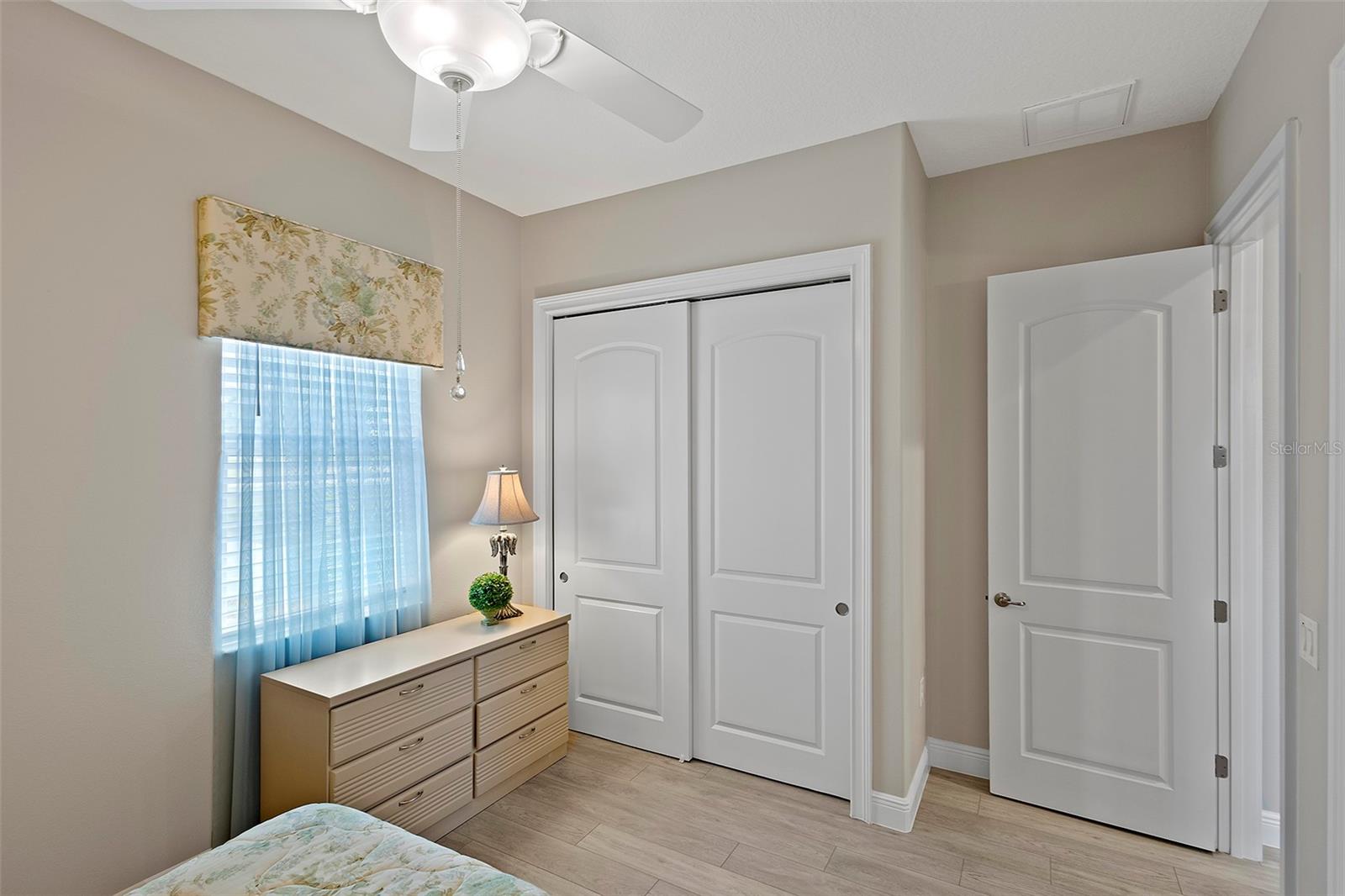 HARBOR HILLS - Residential