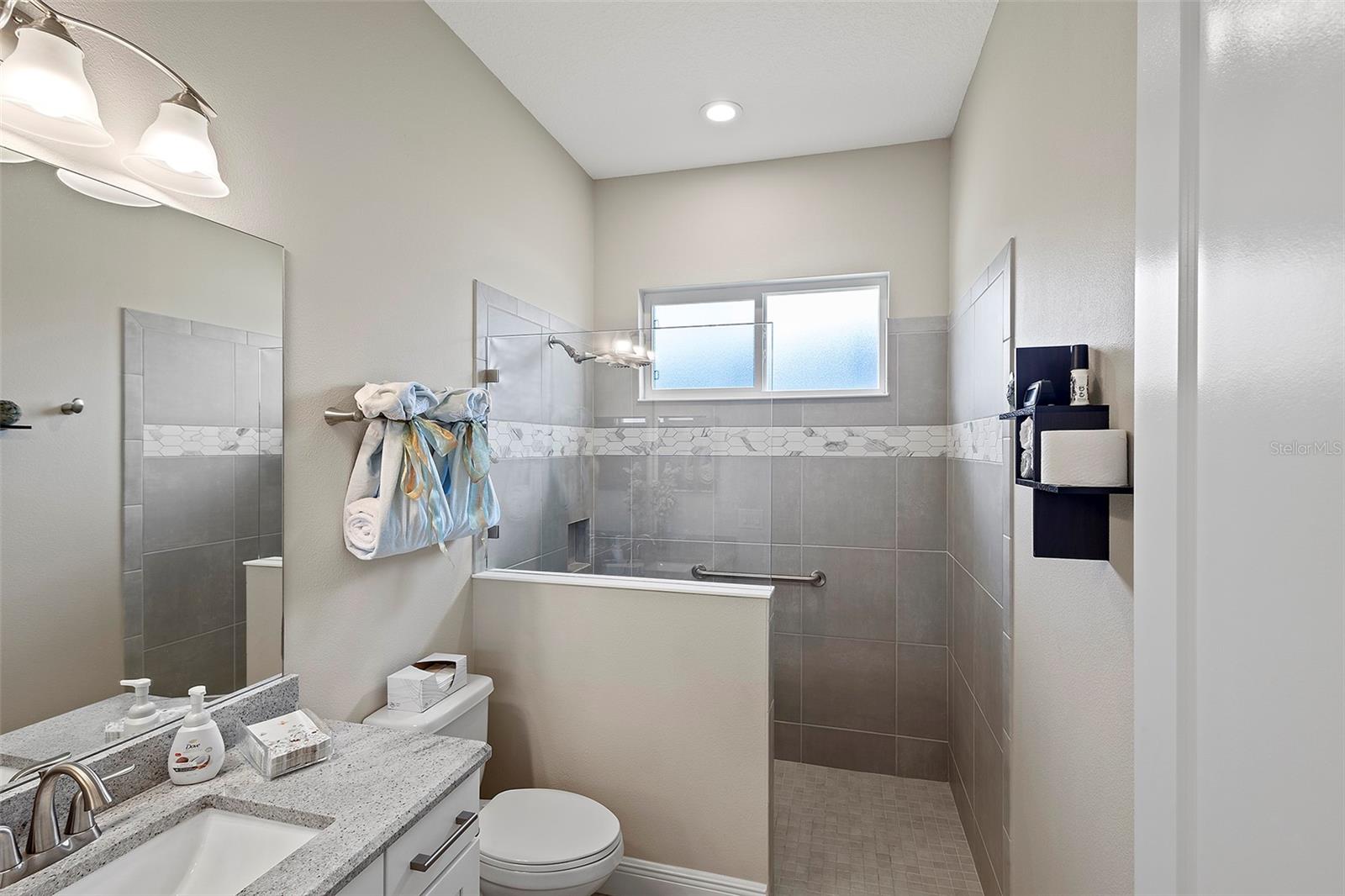 HARBOR HILLS - Residential