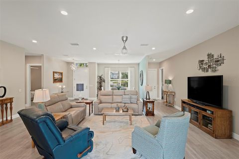 Tiny photo for 5132 Greens Drive, Lady Lake, FL 32159 (MLS # G5102555)