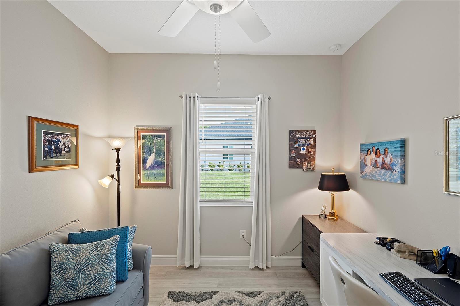 HARBOR HILLS - Residential