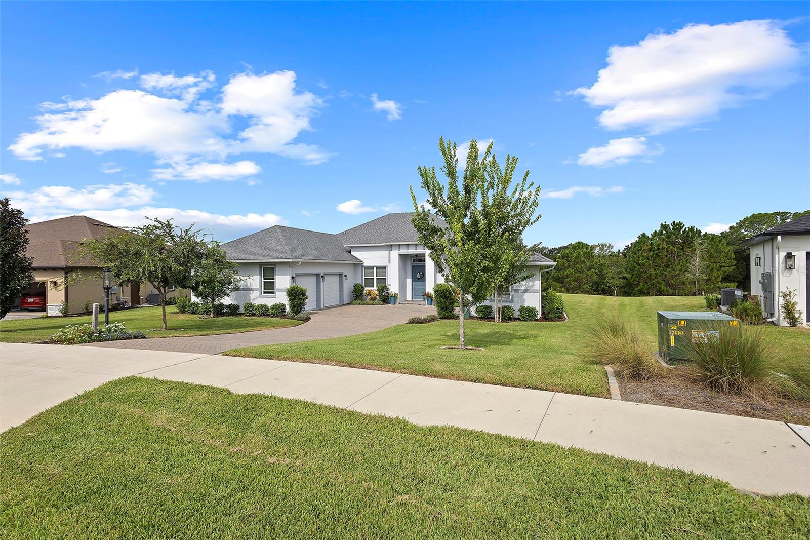HARBOR HILLS - Residential