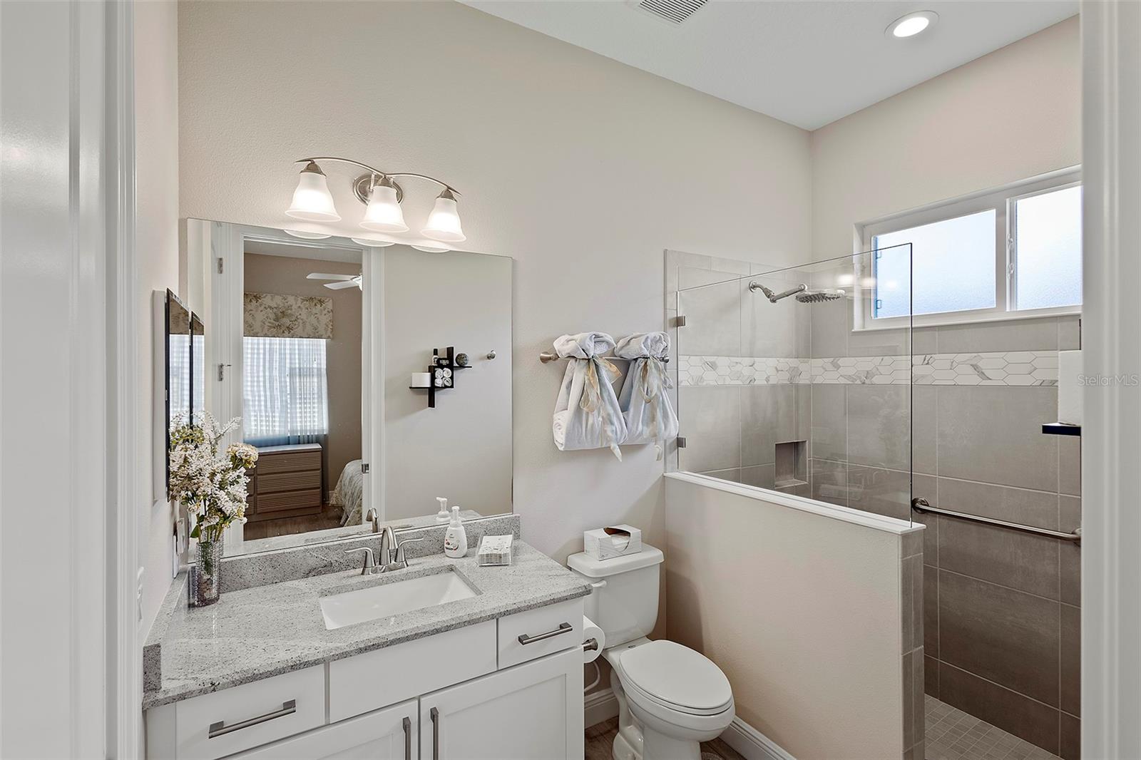 HARBOR HILLS - Residential