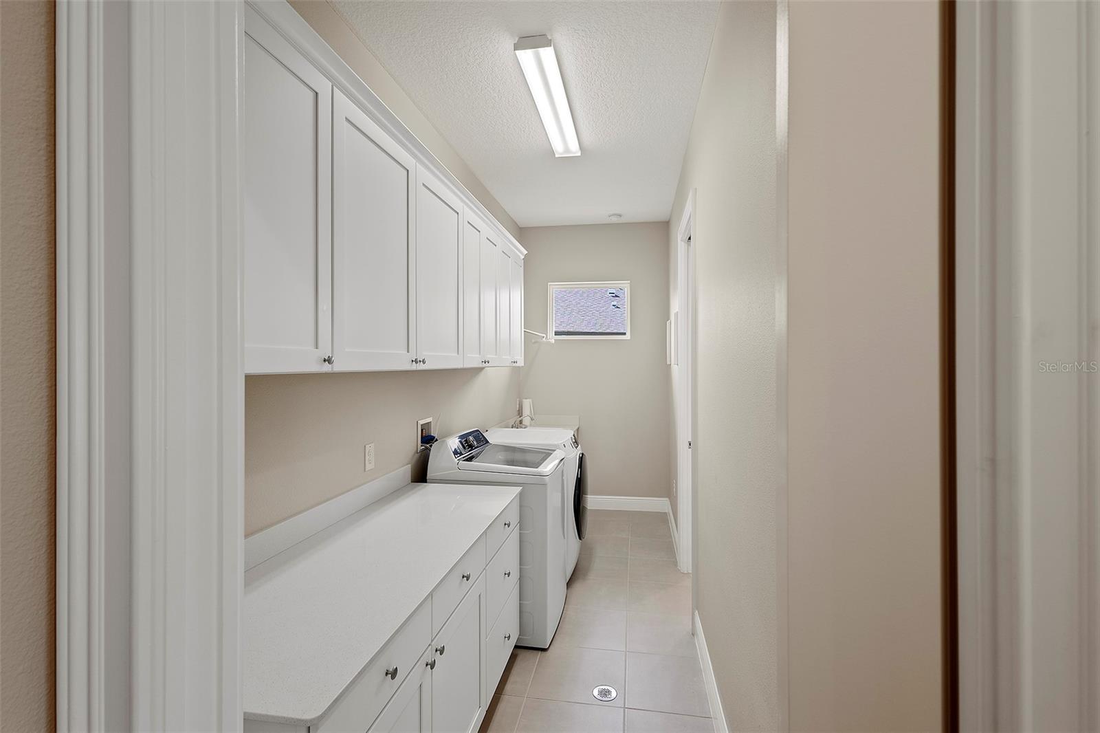 HARBOR HILLS - Residential